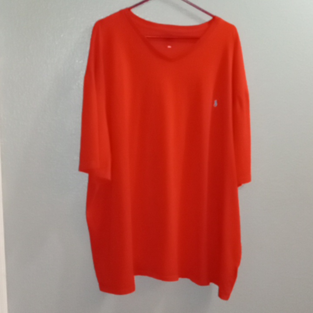 POLO R. Lauren & Co. red t-shirt